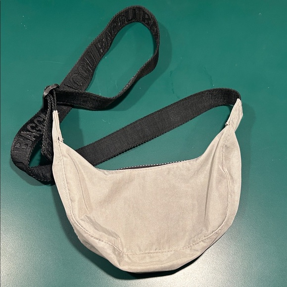 BAGGU Handbags - Baggu Mini crescent Bag Grey